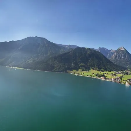 An Der Seepromenade * Pertisau