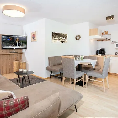 An Der Seepromenade Appartement Pertisau